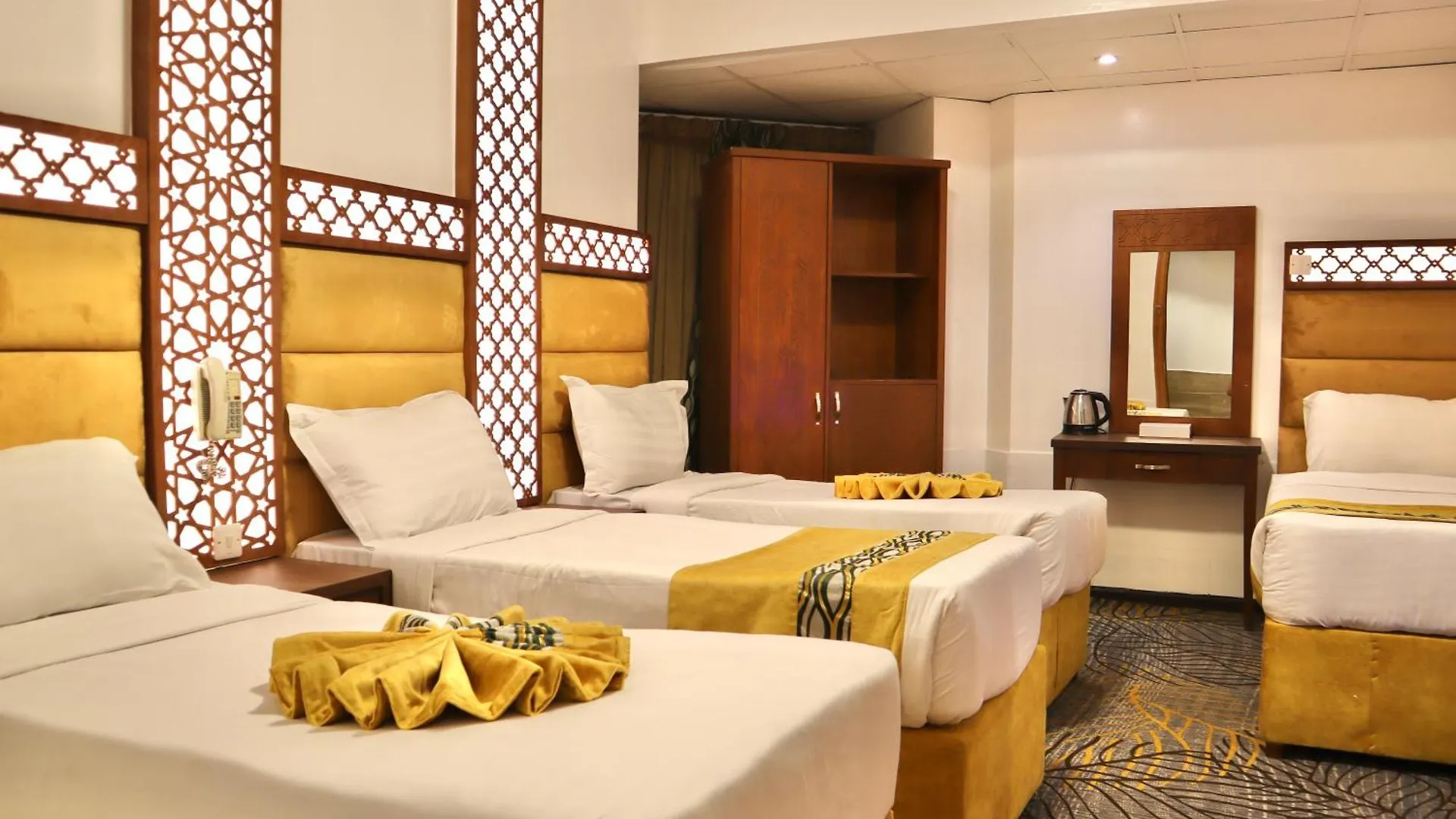 Al Mukhtara Golden Hotel Medina